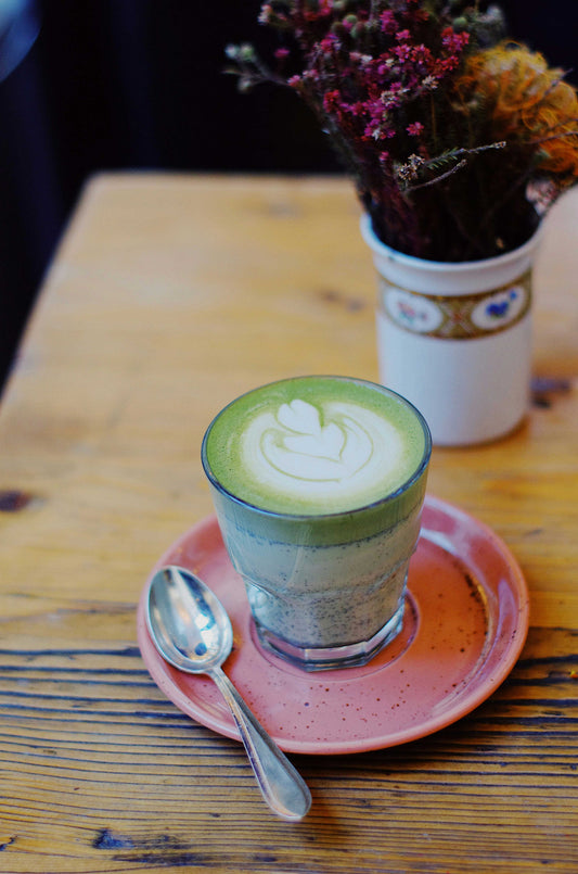 Matcha: El pigmento que se convirtió en poción mágica