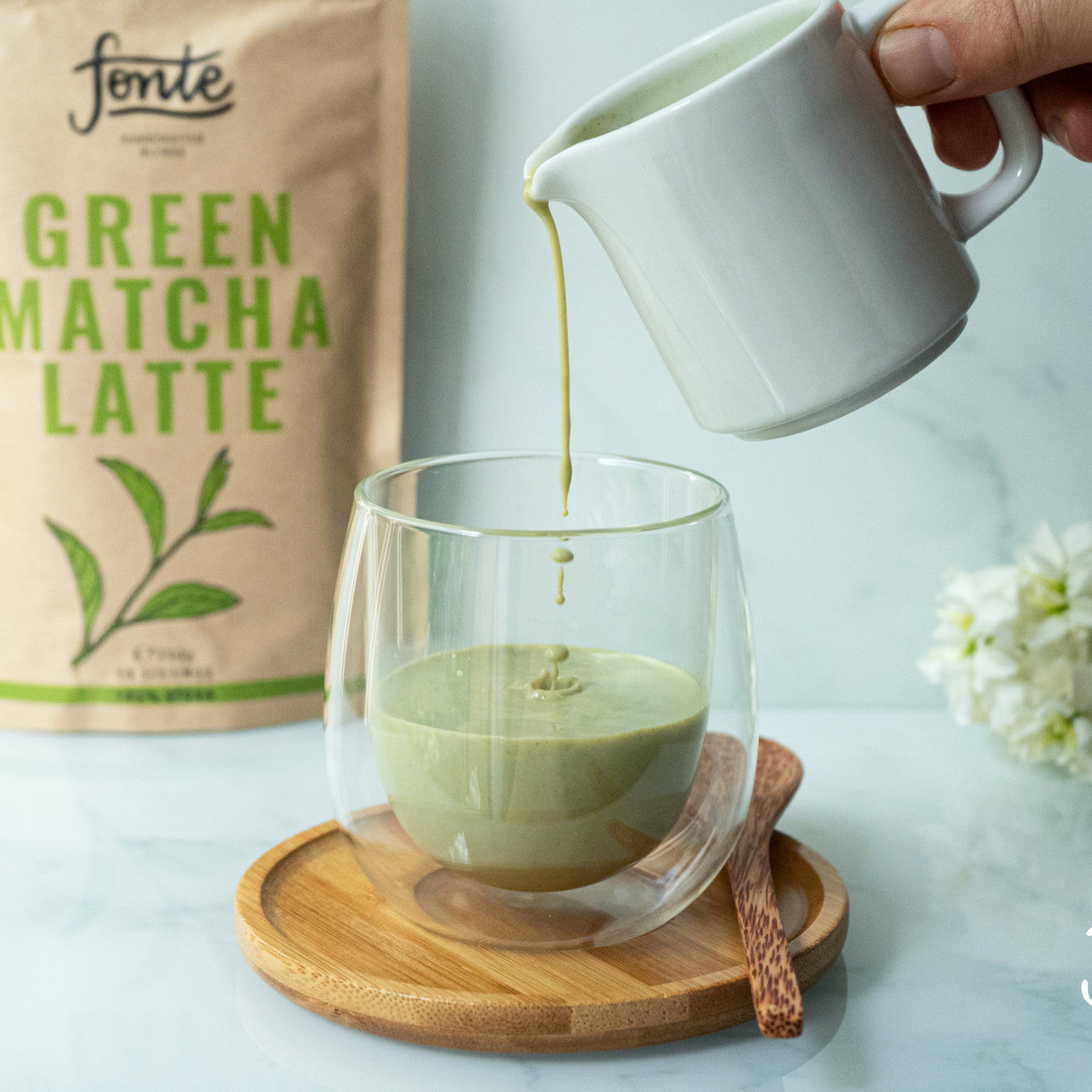 Té matcha japonés endulzado con azucar de flor de coco. Paquete de 250 gr. Bebida matcha latte.