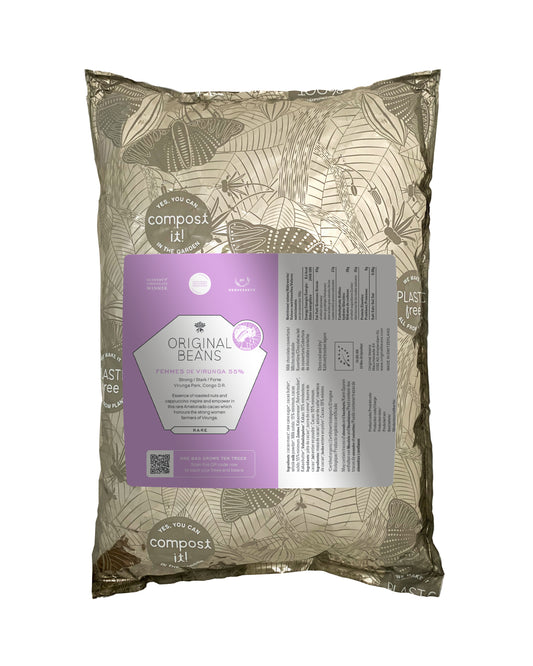 Perlas de chocolate de especialidad. Coberturas de chocolate. Chocolate gourmet. Chocolate reposteria. Chocolate recolectado por coperativa de mujeres en la region del parque nacional de Virunga en Congo . Paquete de 2 Kg. Specialty chocolate covertures from Congo.