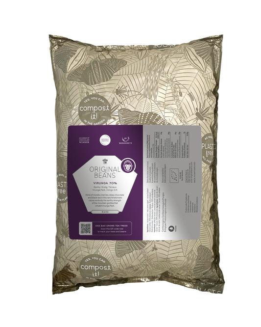 Perlas de chocolate de especialidad. Coberturas de chocolate. Chocolate gourmet. Chocolate reposteria. Chocolate recolectado en la region del parque nacional de Virunga en Congo . Paquete de 2 Kg. Specialty chocolate covertures from Congo.